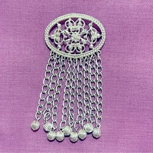 Sarah Coventry Fashion In Motion Brooch